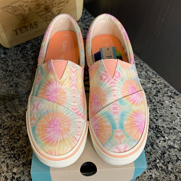 Toms Alpargata Slip On Candy Pink Tie Dye Canvas Sneaker Size 8 1/2 New - Picture 3 of 8